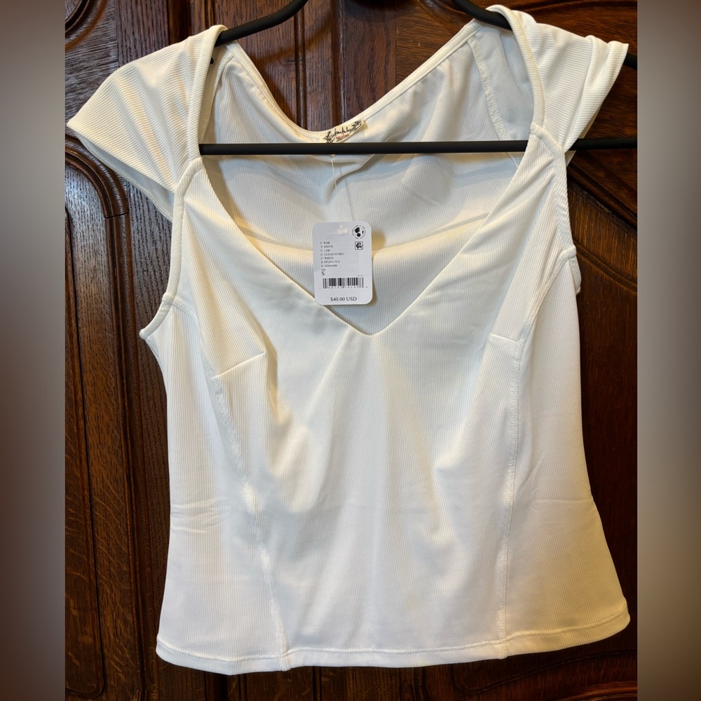We the free Barely There tee